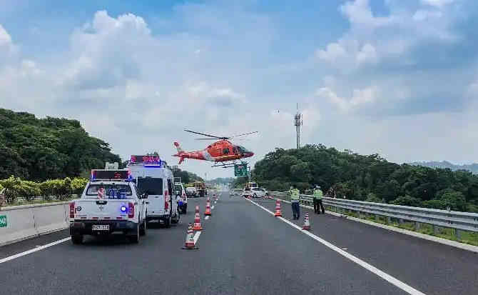 兴宁高速公路汽车救援案例
